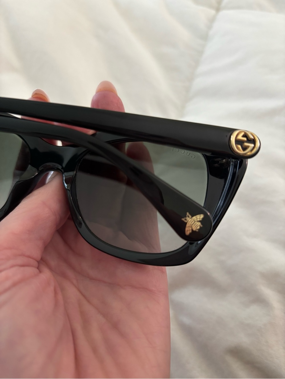 Gucci Black Oversized Women's Sunglasses - Picture 9 of 11